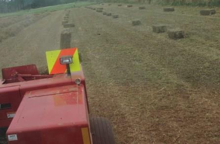 La Mouette Conventional Twine Bales